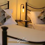 Couette-café On Gennar 3*